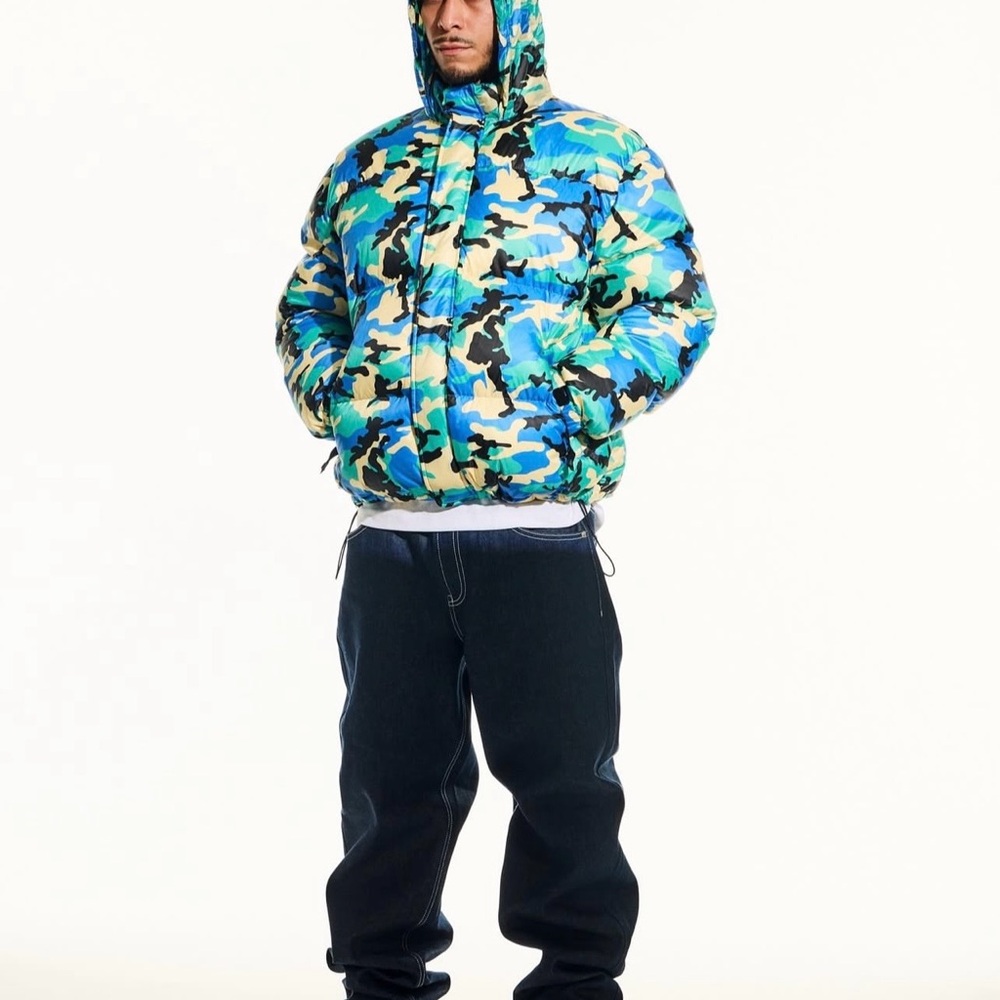 Awake NY Camo Puffer Jacket Blue Green Beige Logo Zipper Men's